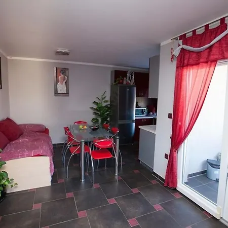 Appartamento Two-bedroom In X *